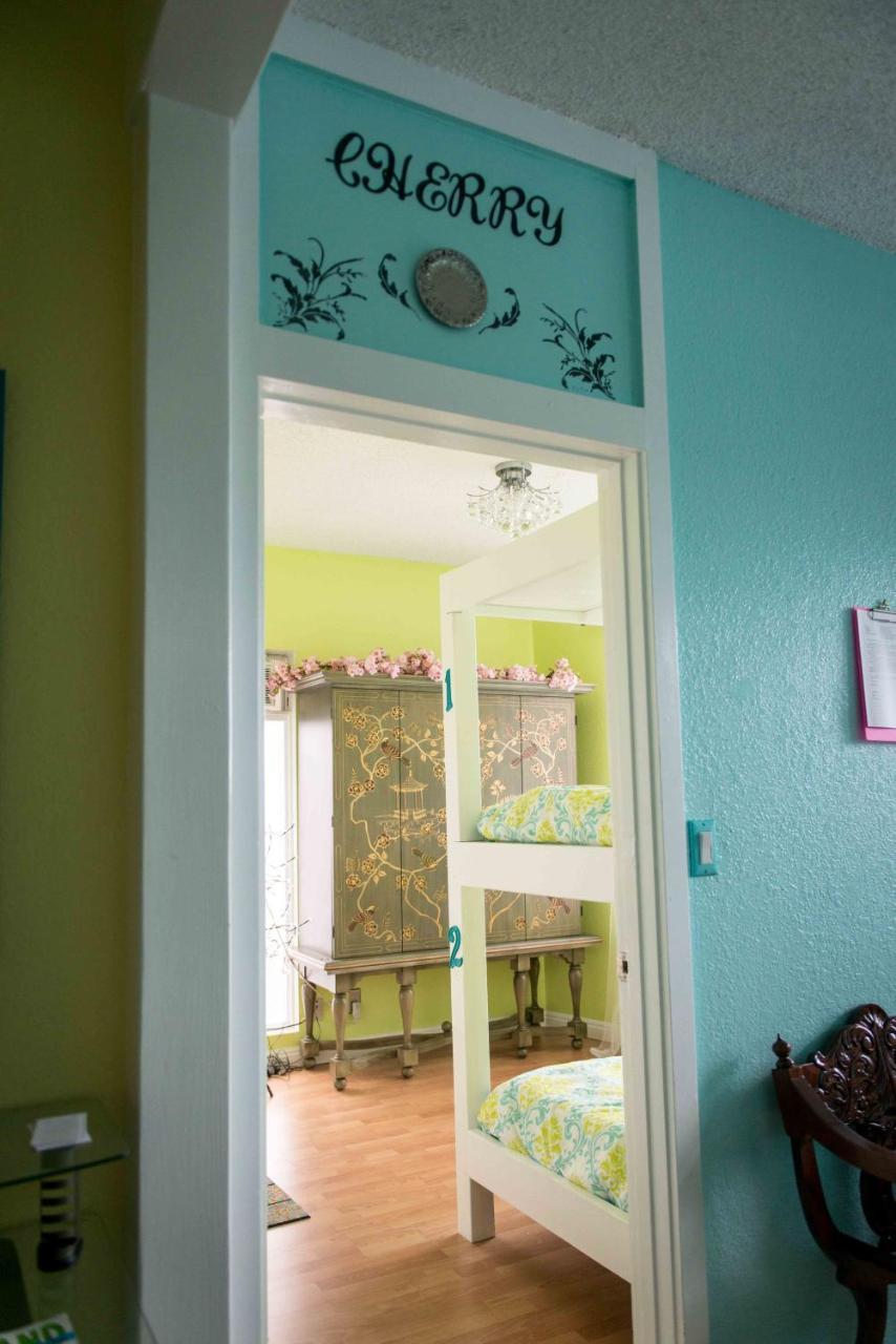 The Big Island Hostel Hilo Extérieur photo